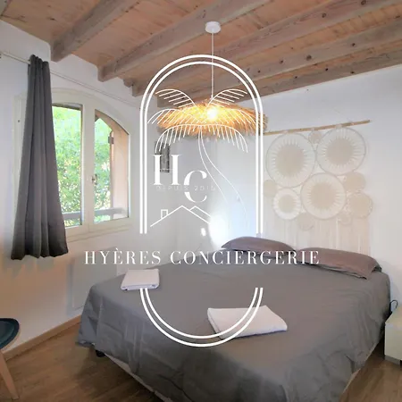 Apartment Triplex 2 Port D'hyeres A 400m Plages Clim Wifi Pk By Hc *